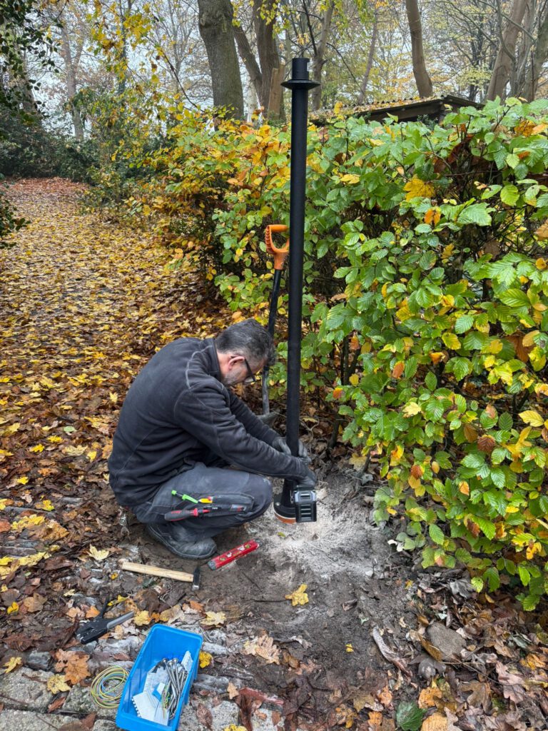 5D364595-F7CD-41B5-9A5C-AA963E373C3B